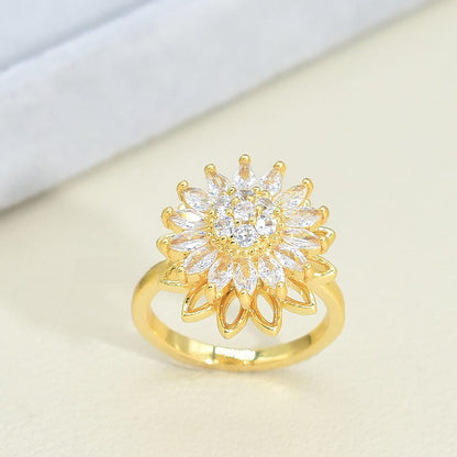 Light luxury rotatable sunflower necklace