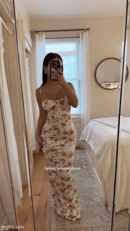 Glamorous Flowing Maxi Dress