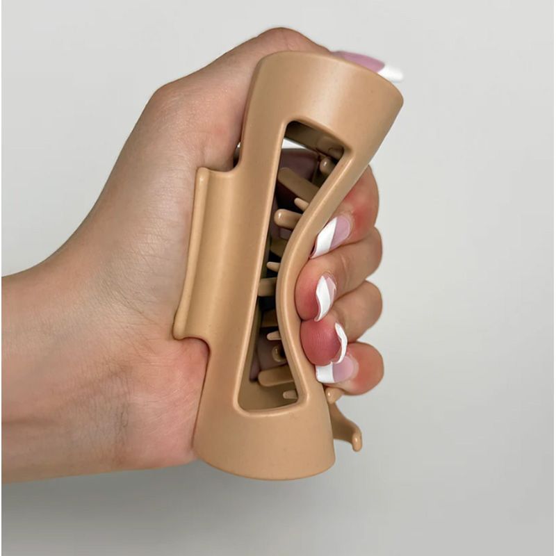 Flexible Hair Claw Clip (Unbreakable)